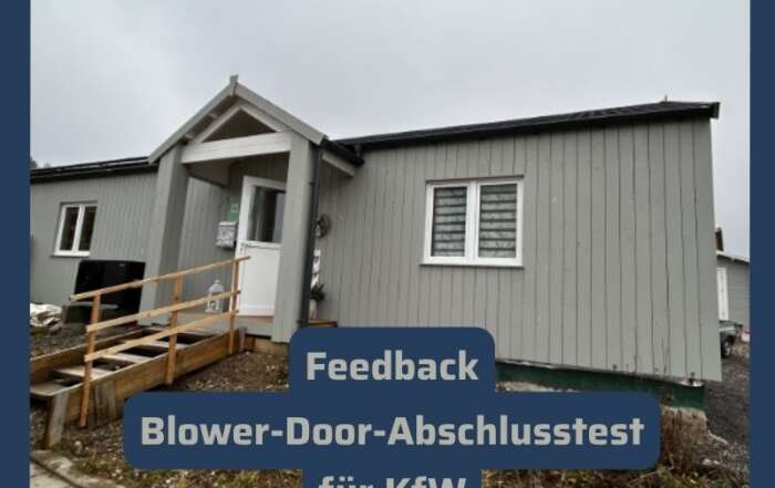 Blower-Door-Test zur Überprüfung der Luftdichtheit eines Wohngebäudes